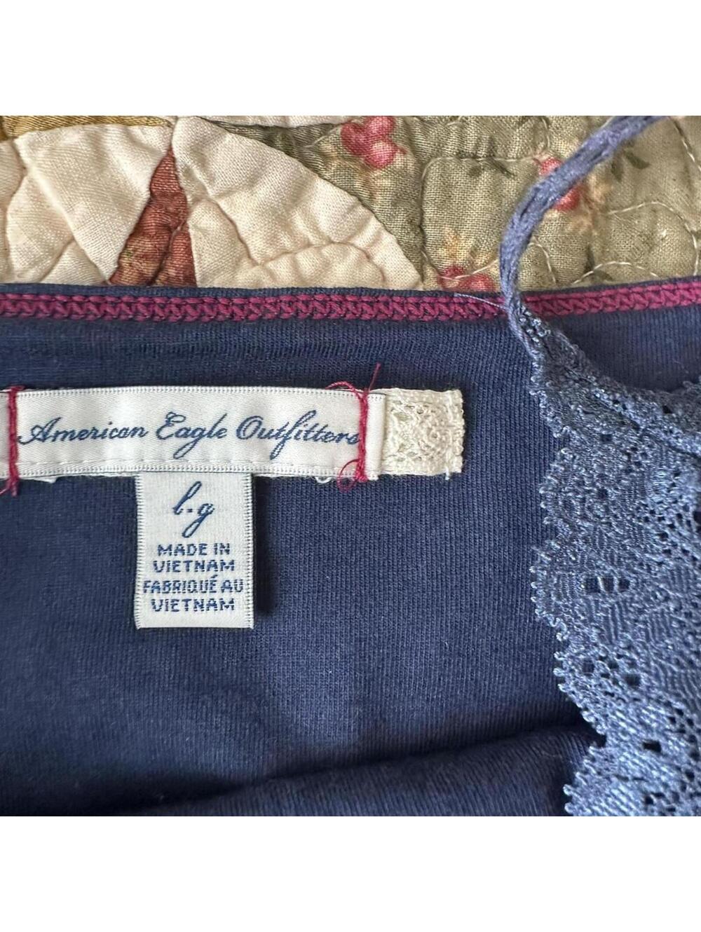 Vintage Y2K American Eagle navy blue lace trim cami tank top Size L summer - Picture 5 of 7